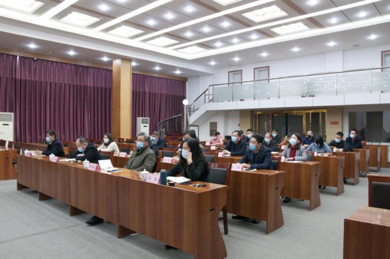 伟德国际1946源于英国公司召开新任职中层干部集体谈话会议(图2)